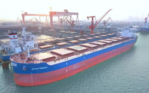 外高橋造船迎新交船 船舶設(shè)計引領(lǐng)行業(yè)創(chuàng)新